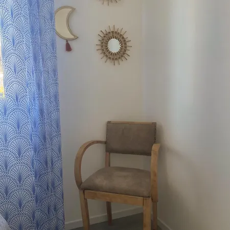 Holiday home Maison Lumineuse, Proche Et Nature Lion-sur-Mer